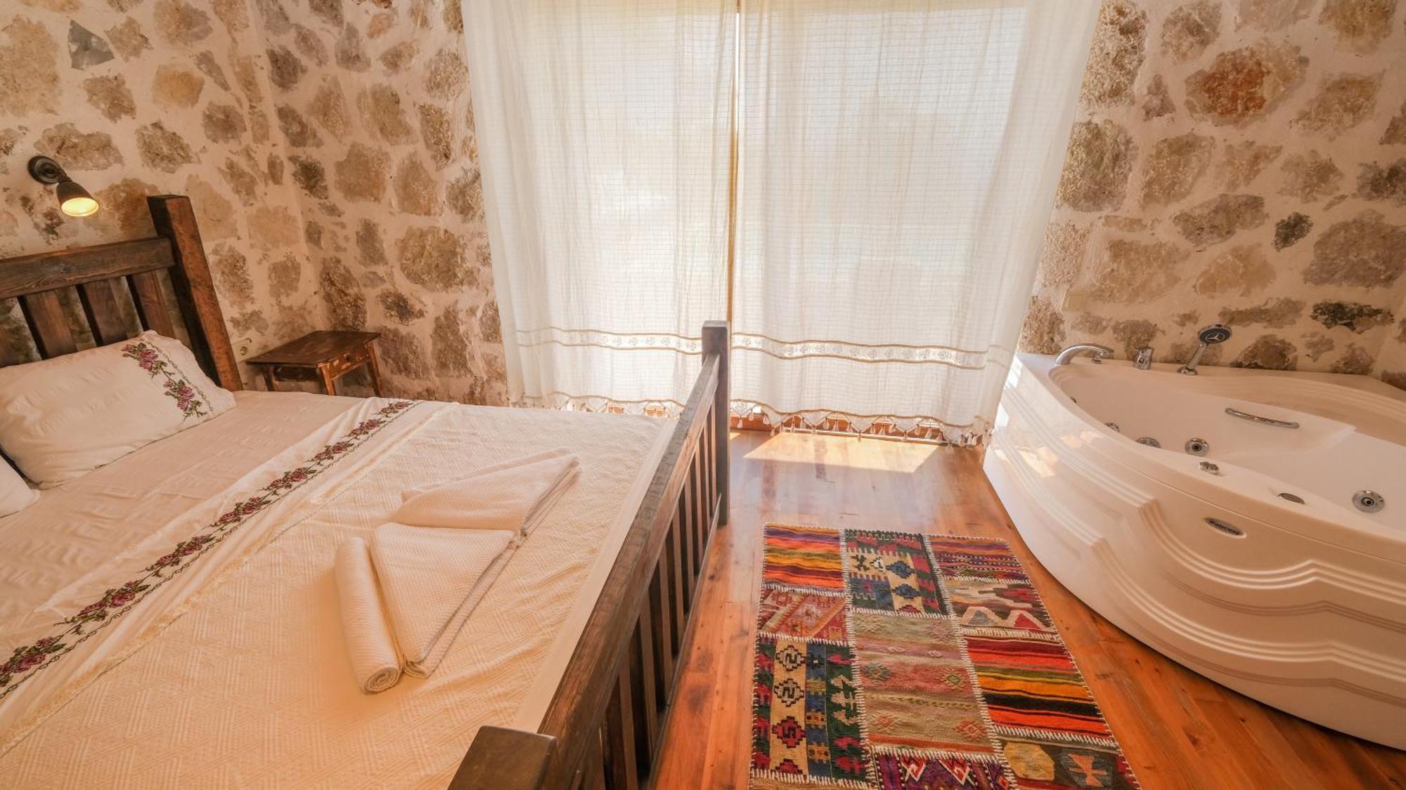 Likya House - Deniz Ve Doga Manzarali, Havuzlu Villa Patara Exterior foto
